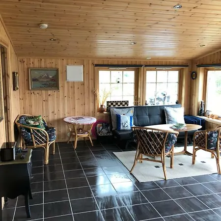 Holiday home Krakberget Cottage